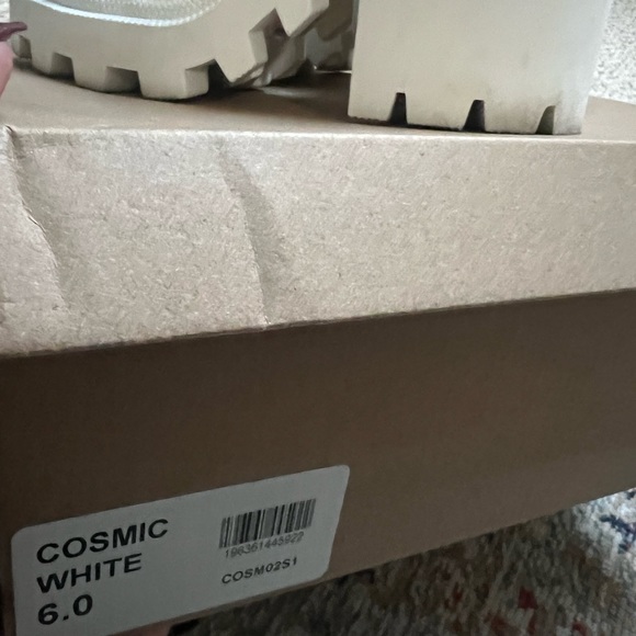 Steve Madden Cosmic Sandal - Picture 9 of 11